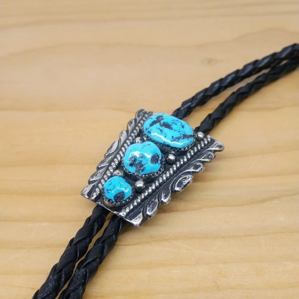 Zuni Pueblo Sterling Silver & Turquoise Bolo Tie RLB  Robert & Bernice Leekya